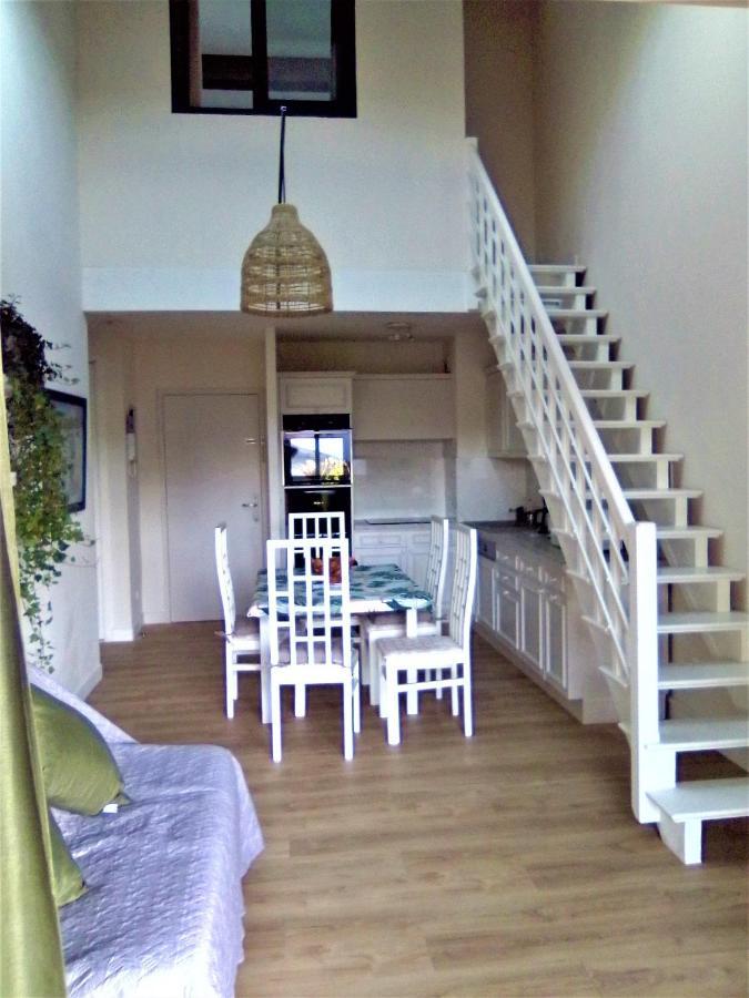La Terrasse Des Golfs, Duplex Climatise, 2 Sdb, Garage, Calme Et Verdure Saint-Raphael  Ngoại thất bức ảnh
