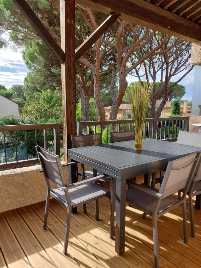 La Terrasse Des Golfs, Duplex Climatise, 2 Sdb, Garage, Calme Et Verdure Saint-Raphael  Ngoại thất bức ảnh
